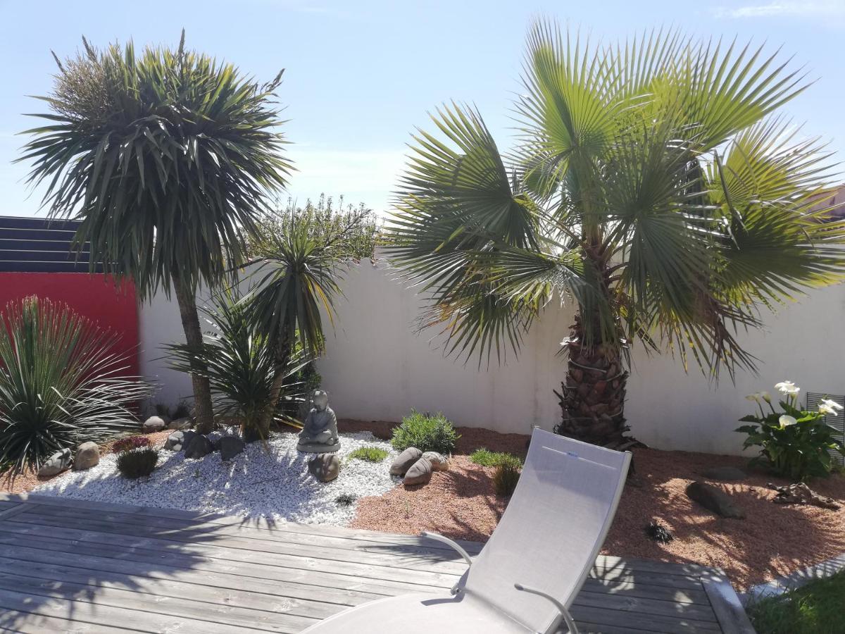 Studio Independant Chez L'Habitant Avec Piscine Et Cuisine Exterieures La Rochelle  Kültér fotó