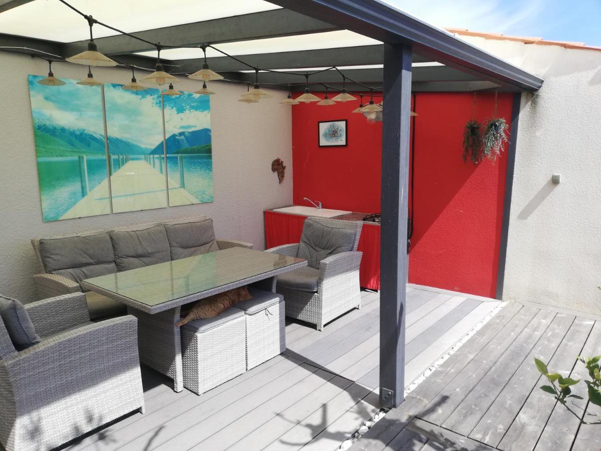 Studio Independant Chez L'Habitant Avec Piscine Et Cuisine Exterieures La Rochelle  Kültér fotó