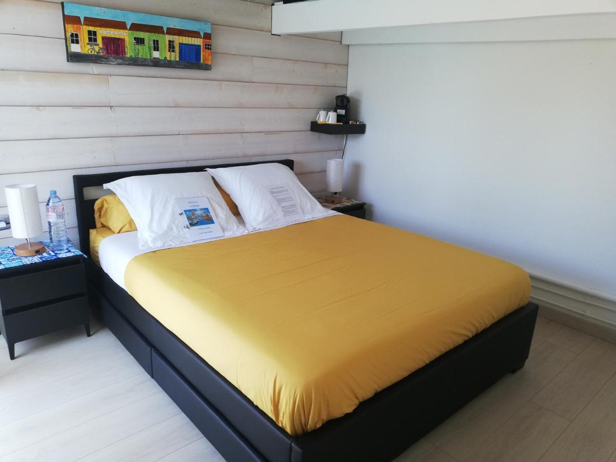 Studio Independant Chez L'Habitant Avec Piscine Et Cuisine Exterieures La Rochelle  Kültér fotó
