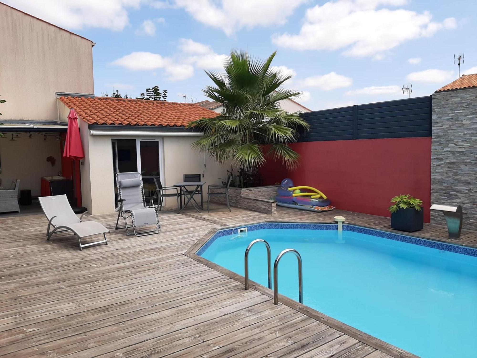 Studio Independant Chez L'Habitant Avec Piscine Et Cuisine Exterieures La Rochelle  Kültér fotó